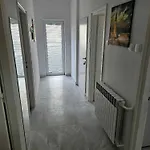 Apartment In - Riviera 17889