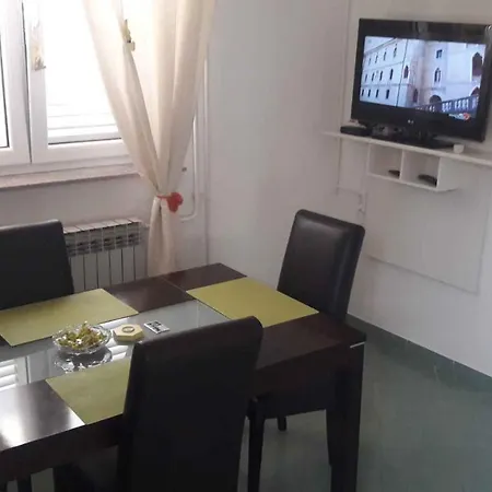 In Zadar/zadar Riviera 17889 Apartament Zadar